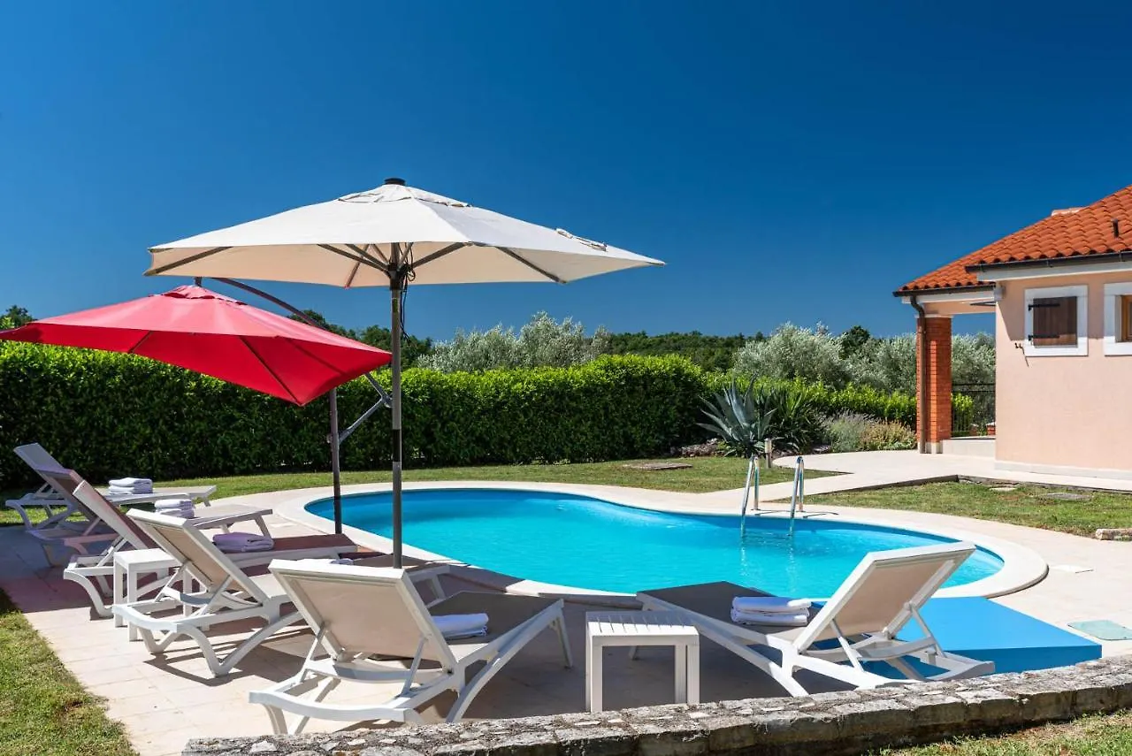 Appartement Villas Kolumbera With Private Pools Kroatië