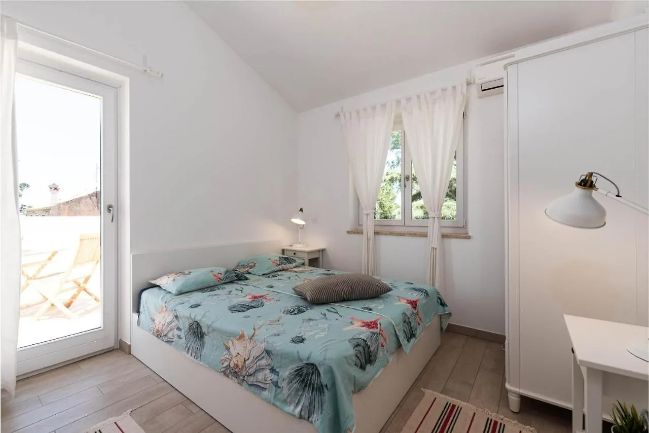 Villas Kolumbera With Private Pools Appartement